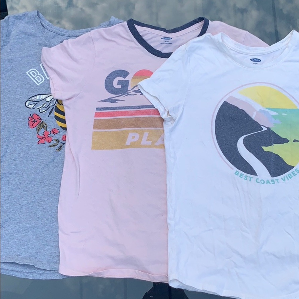 3 Girls XL Old Navy t-shirts